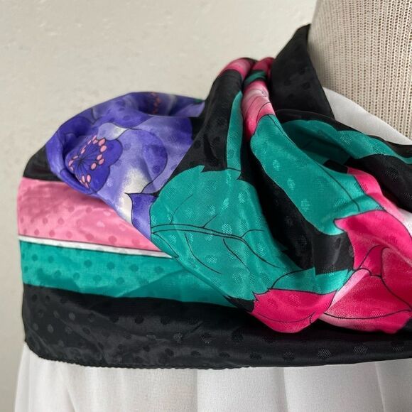 Colorful Floral Scarf EUC - Picture 2 of 3